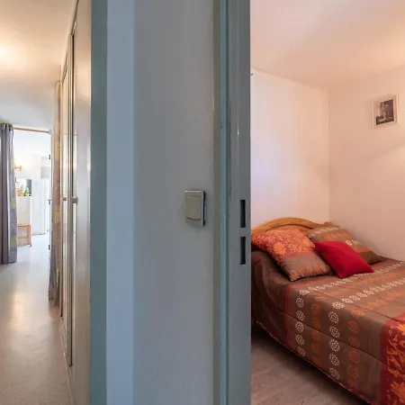 4 Pers. Avec Balcon, Parking Prive Et Casier A Skis, Proche Centre Saint-lary - Fr-1-296-220 *